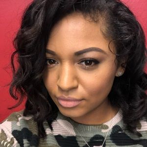 Meet your Posher, Tasia